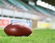 橄榄球赛场再起风云：蓬莱风暴队惊险晋级滇池烈马队，赛场气氛火爆传控打穿防线的简单介绍