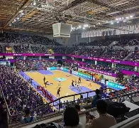 网球夜战：岭北银狐队读秒扳平西城猎隼队，主帅临场妙招轮换效果显现